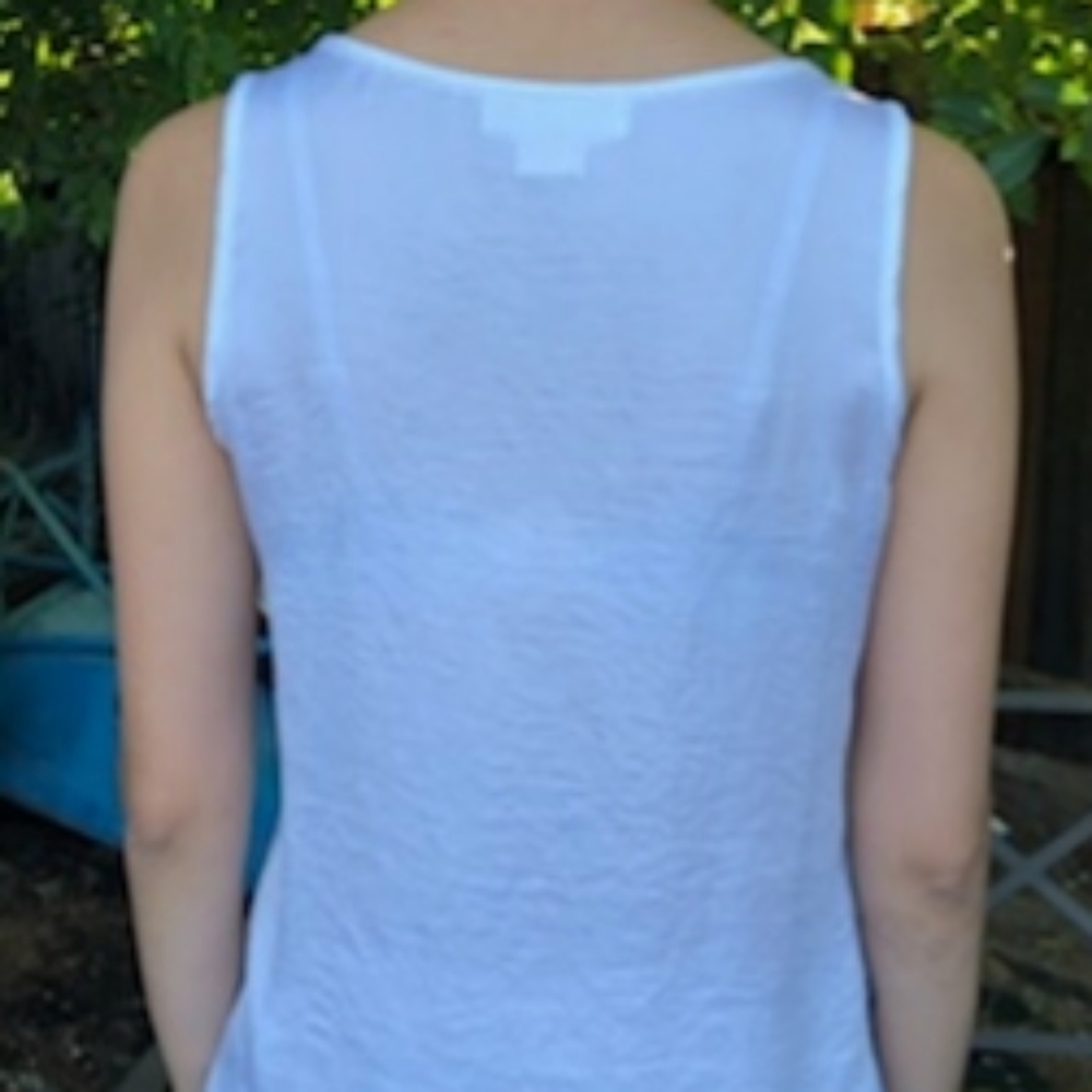 Michael Kors Ruffle Front V-Neck Tank - Picture 2 of 4